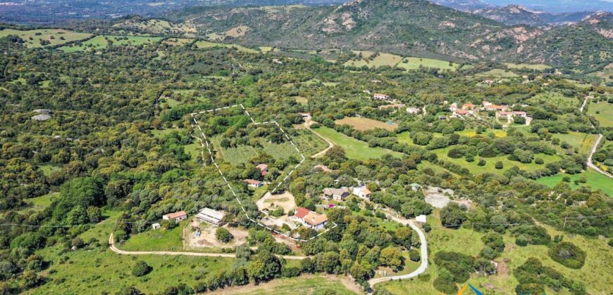 Country Houses for Sale in Loiri Porto San Paolo Ref. Ovilò